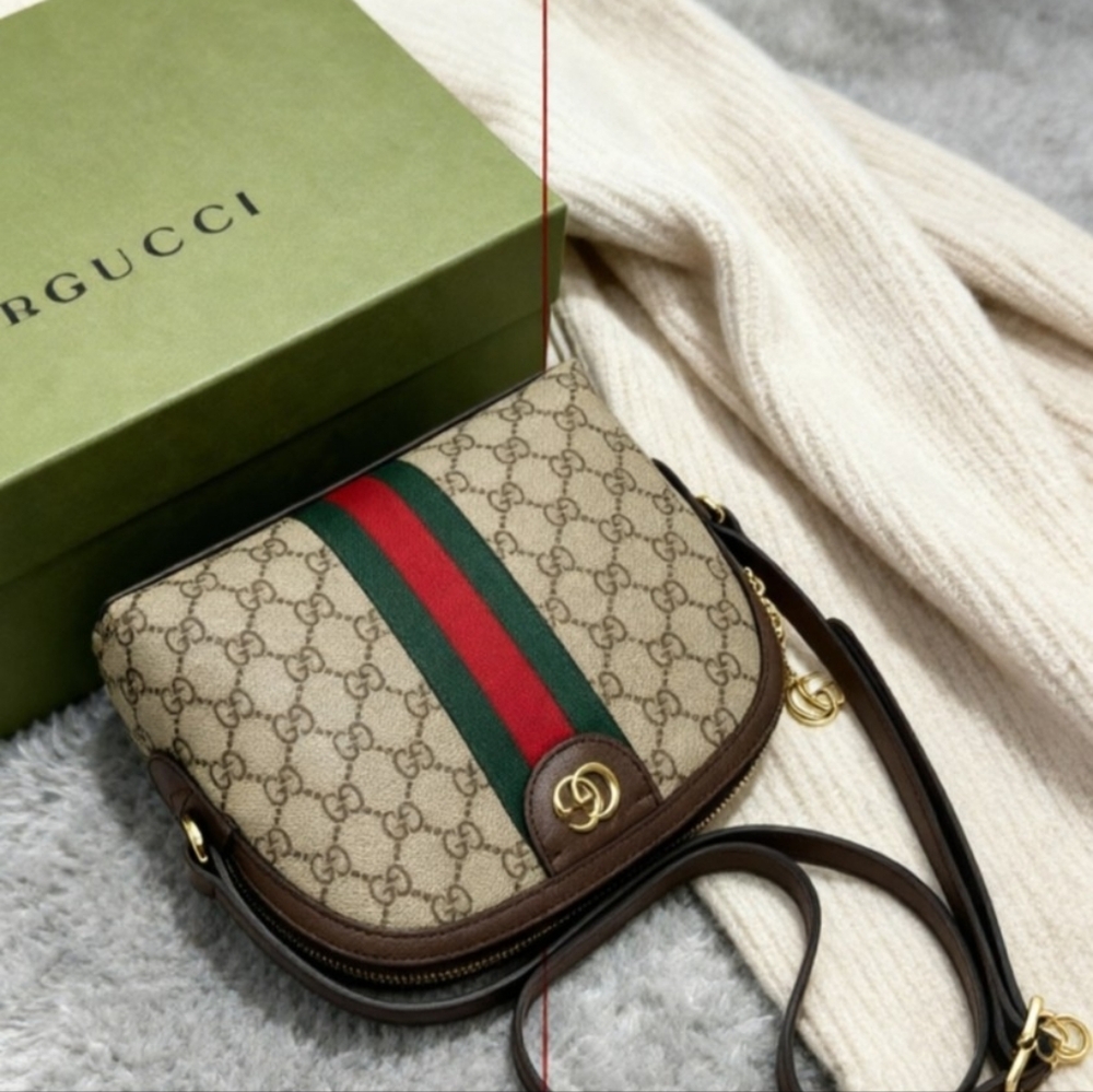 Gucci Ophidia GG Supreme Small Shoulder Bag - Picture 6 of 6